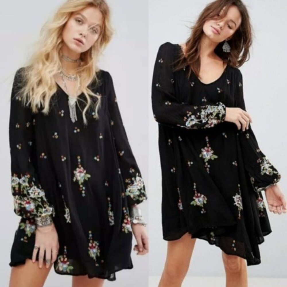 Free People Oxford Black Embroidered Swing Dress Floral size XS Oversized Boho